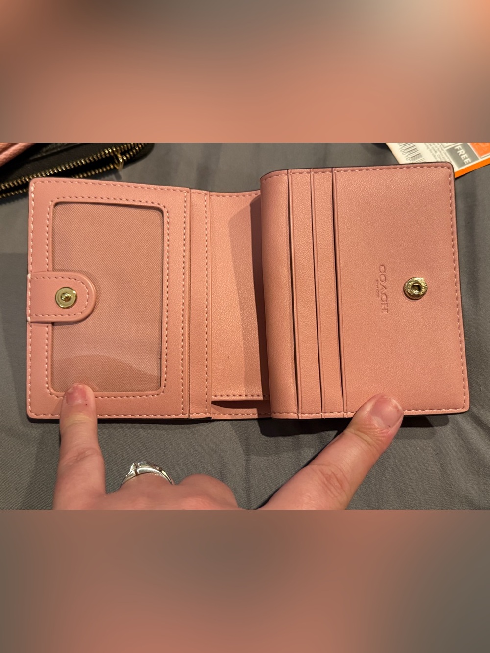 Coach wallet LOT - Picture 5 of 5